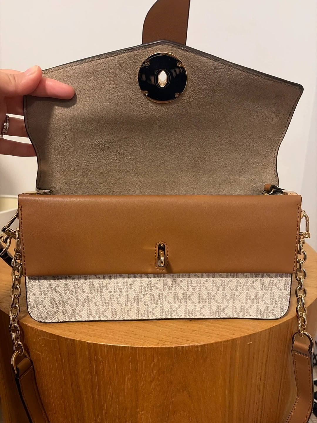 Michael Kors Chain Shoulder Bag - photo 3