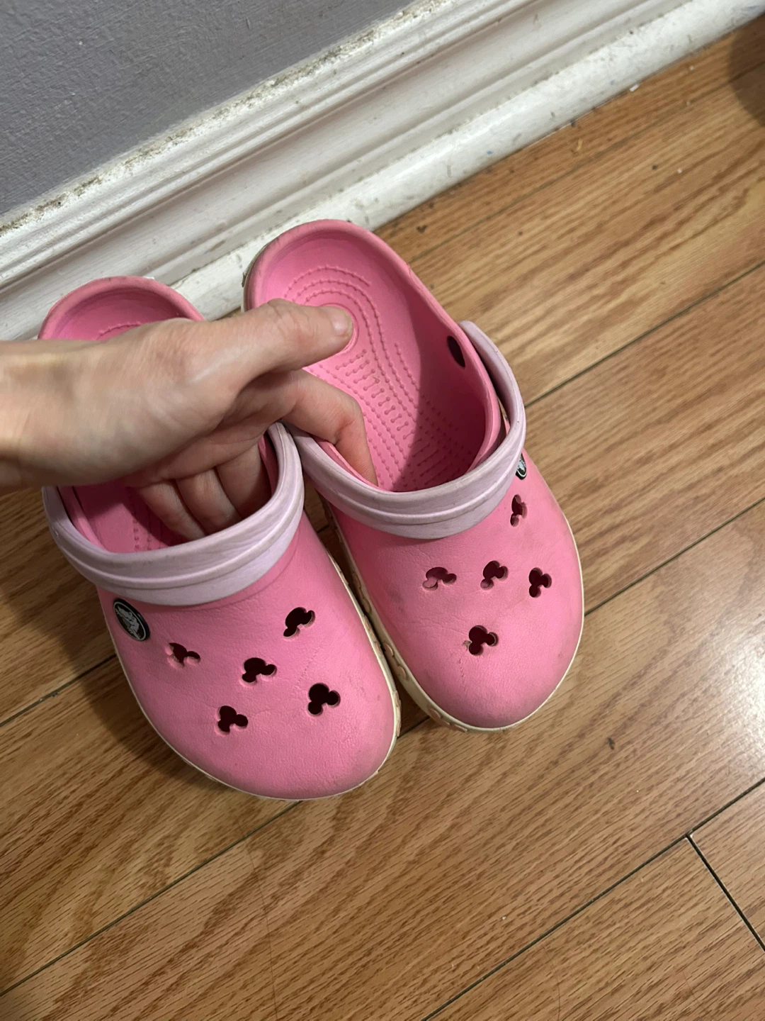 Size 10-11 Crocs Toddler Pink Mickey Mouse Clogs - photo 3
