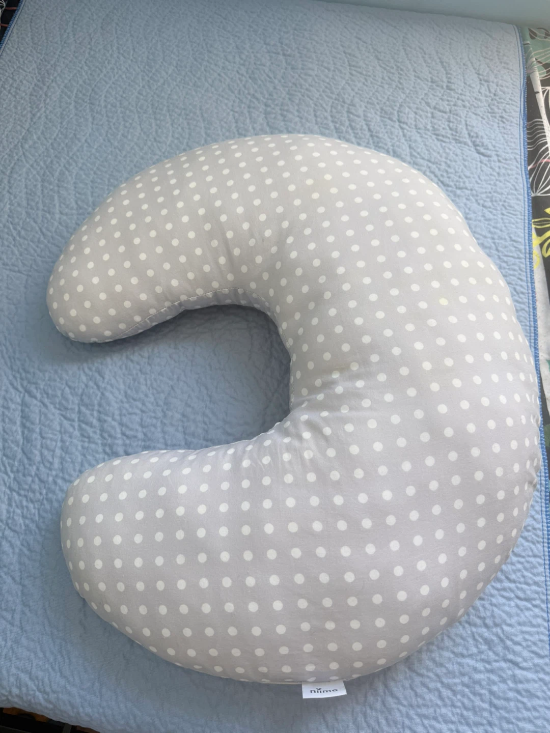 Nursing Pillow Gray Polka Dot - photo 2