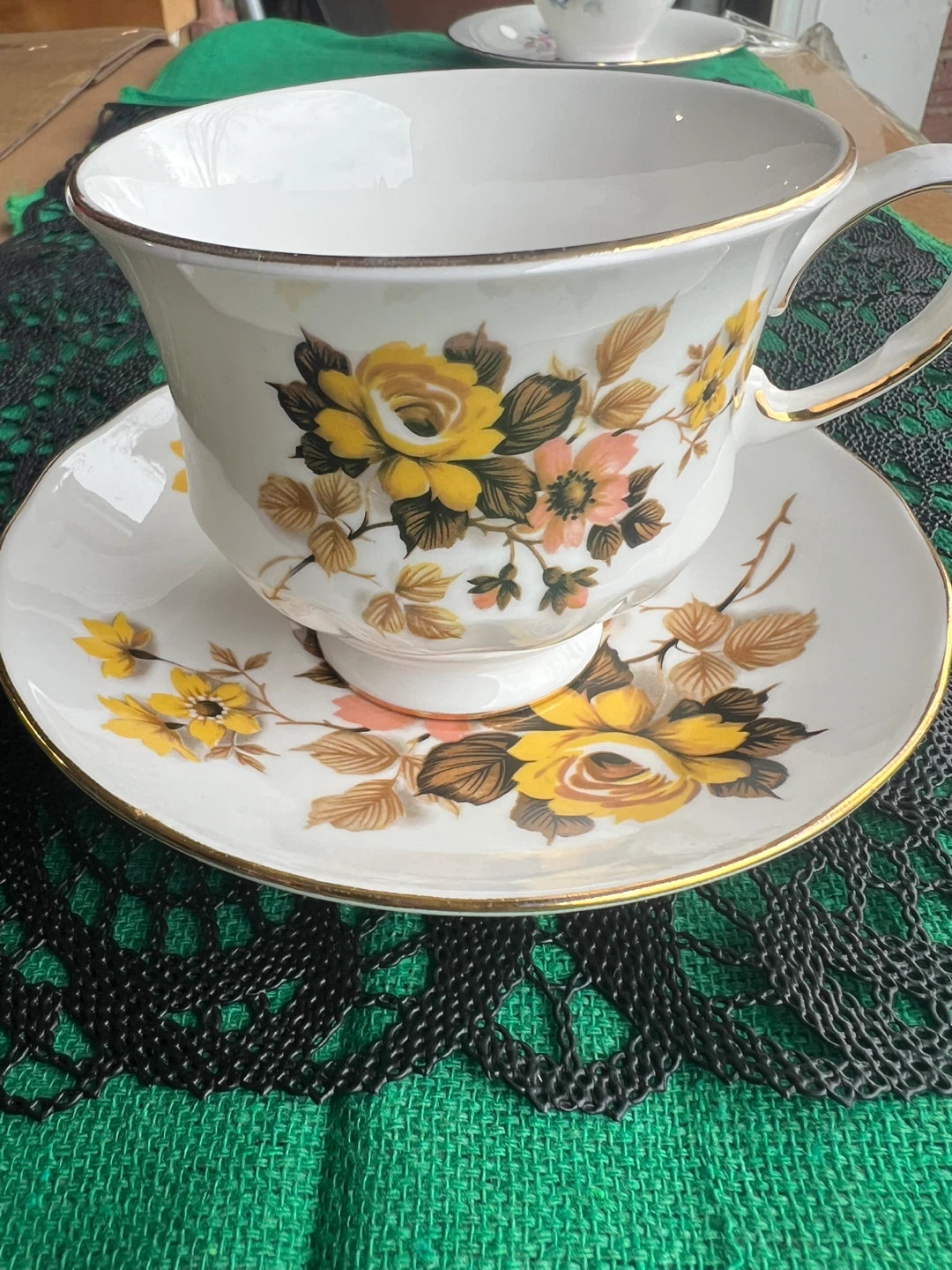 Queen Anne Bone China Teacup and Saucer Set
