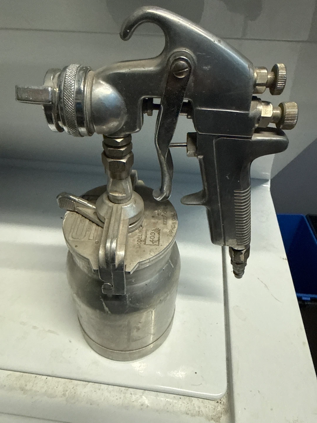 DeVilbiss Metal Spray Gun