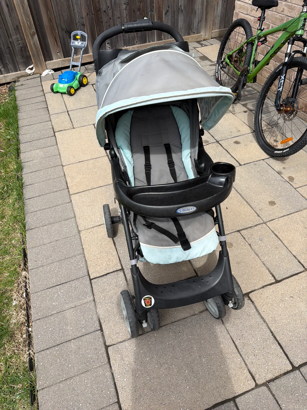 Graco Stroller - photo 2