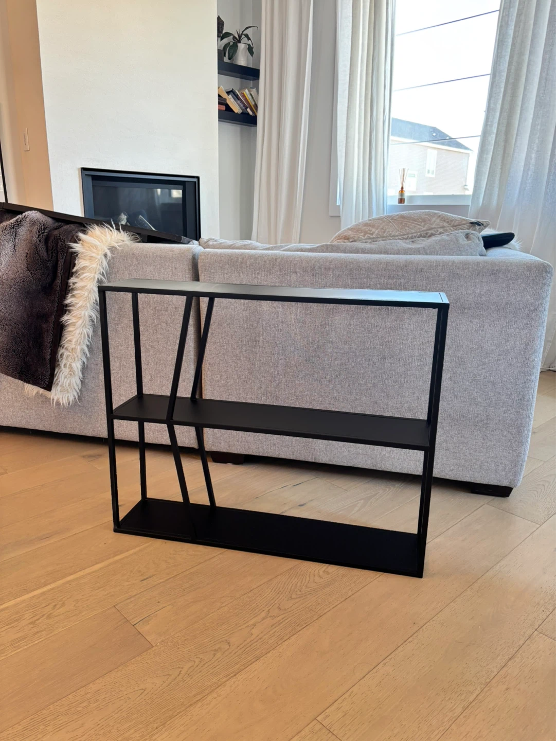 Tv stand/console