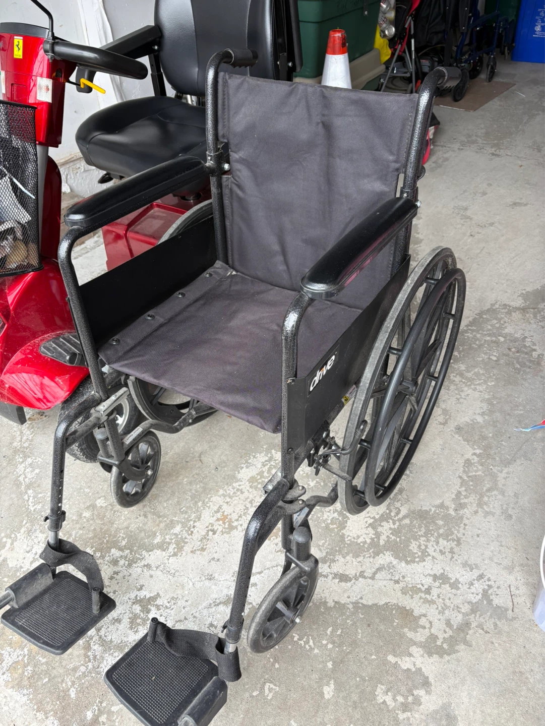 Drive Medical Lightweight Cruiser Wheelchair - photo 2
