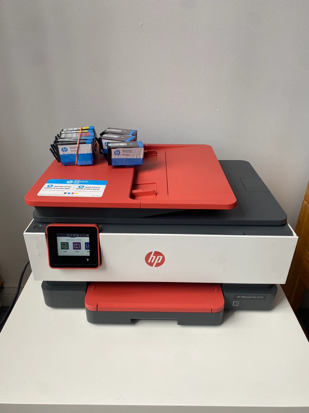 LIKE NEW HP OfficeJet Pro 8035 All-in-One Printer WITH INK