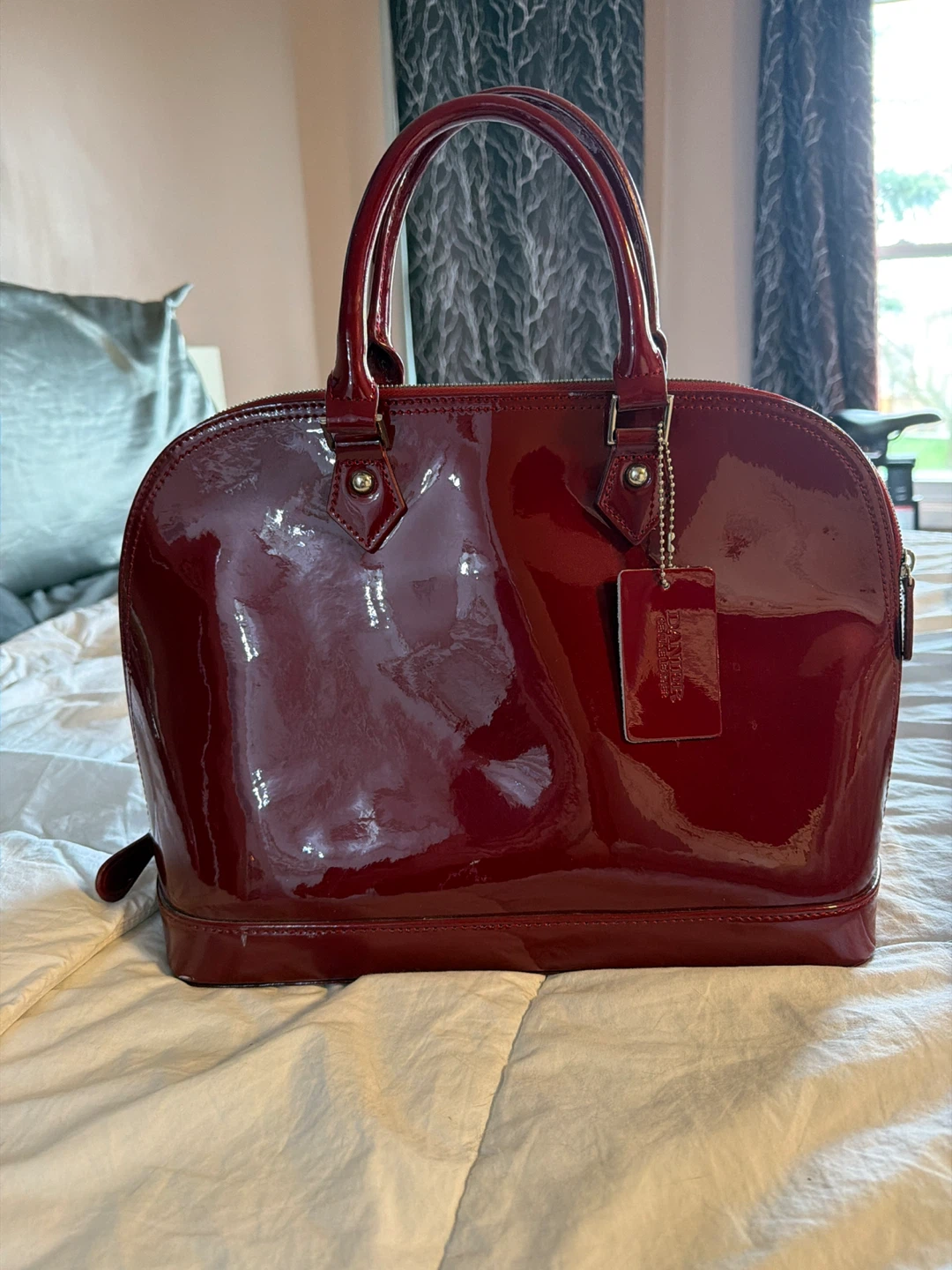 Danier Leather Red Patent Leather Satchel Handbag with Strap