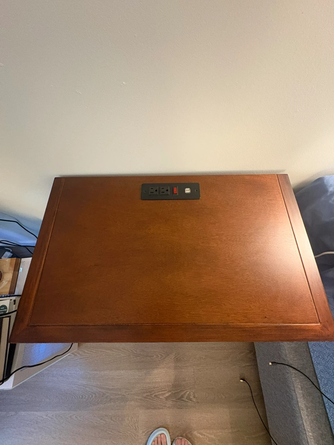 Brown Wood 3-Drawer Dresser - photo 2