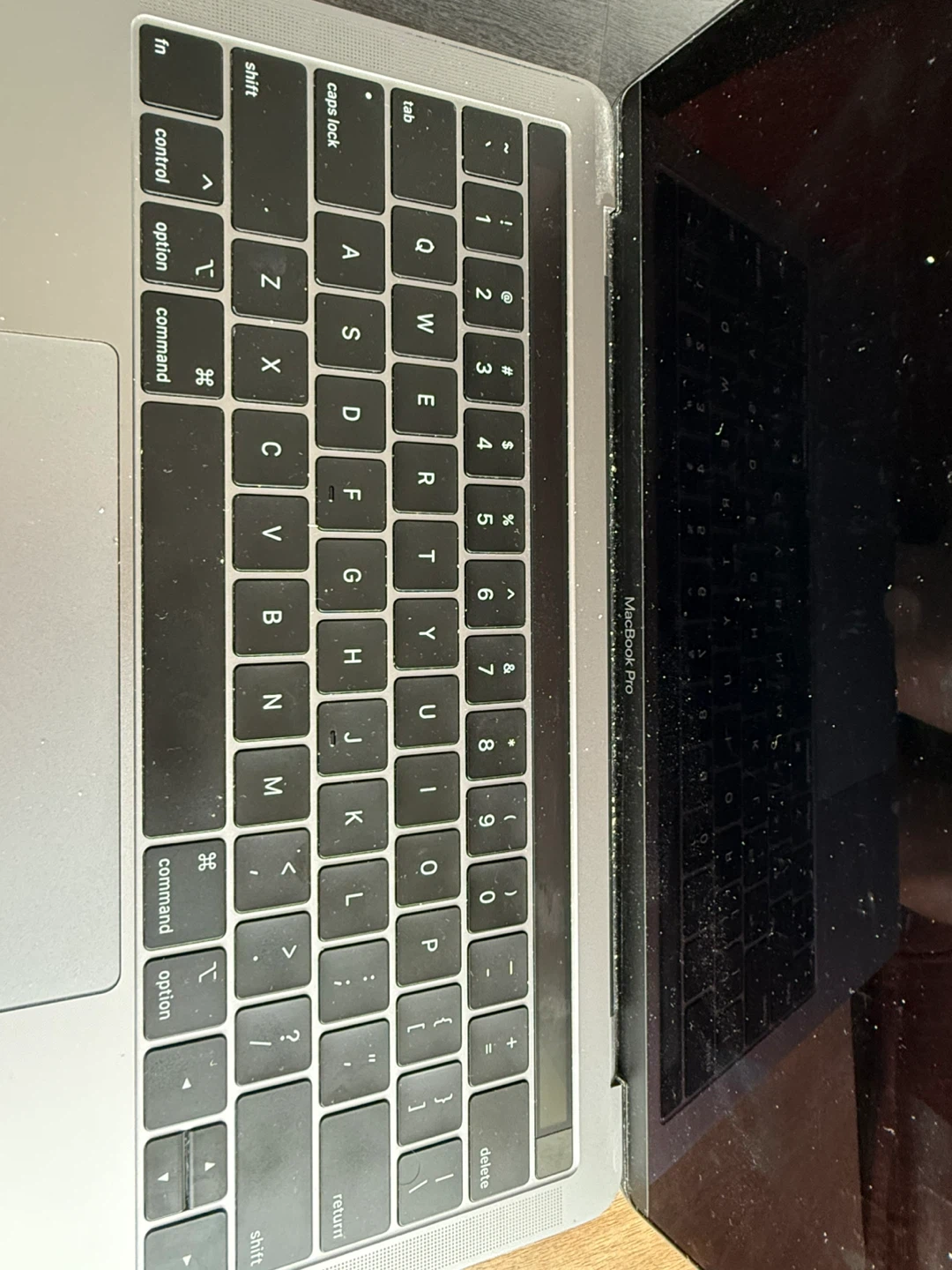 Apple MacBook Pro 13-inch - photo 3