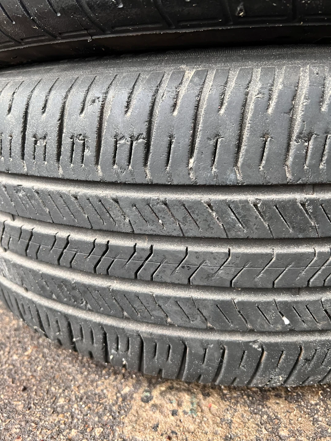 225/55R17 101H Tire - photo 3