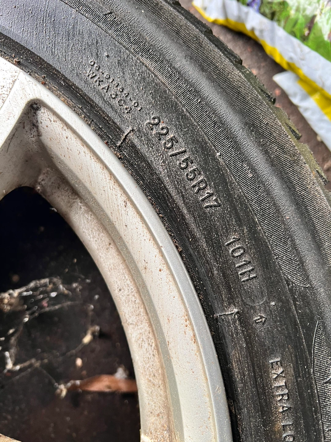 225/55R17 101H Tire - photo 4