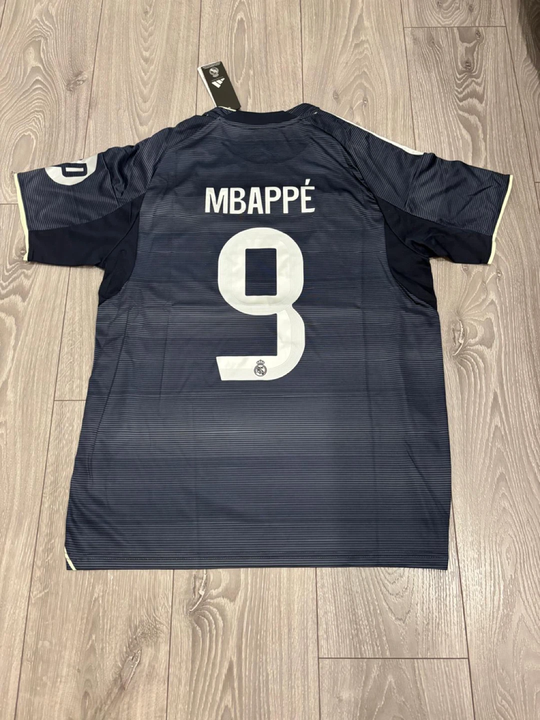 Real Madrid Away Mbappe jersey - Medium - photo 2