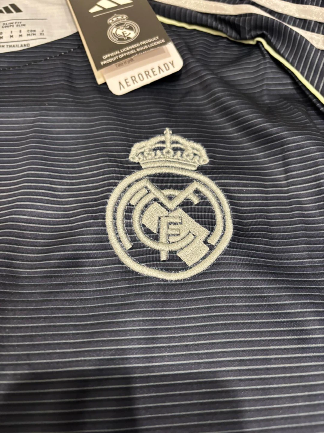 Real Madrid Away Mbappe jersey - Medium - photo 4