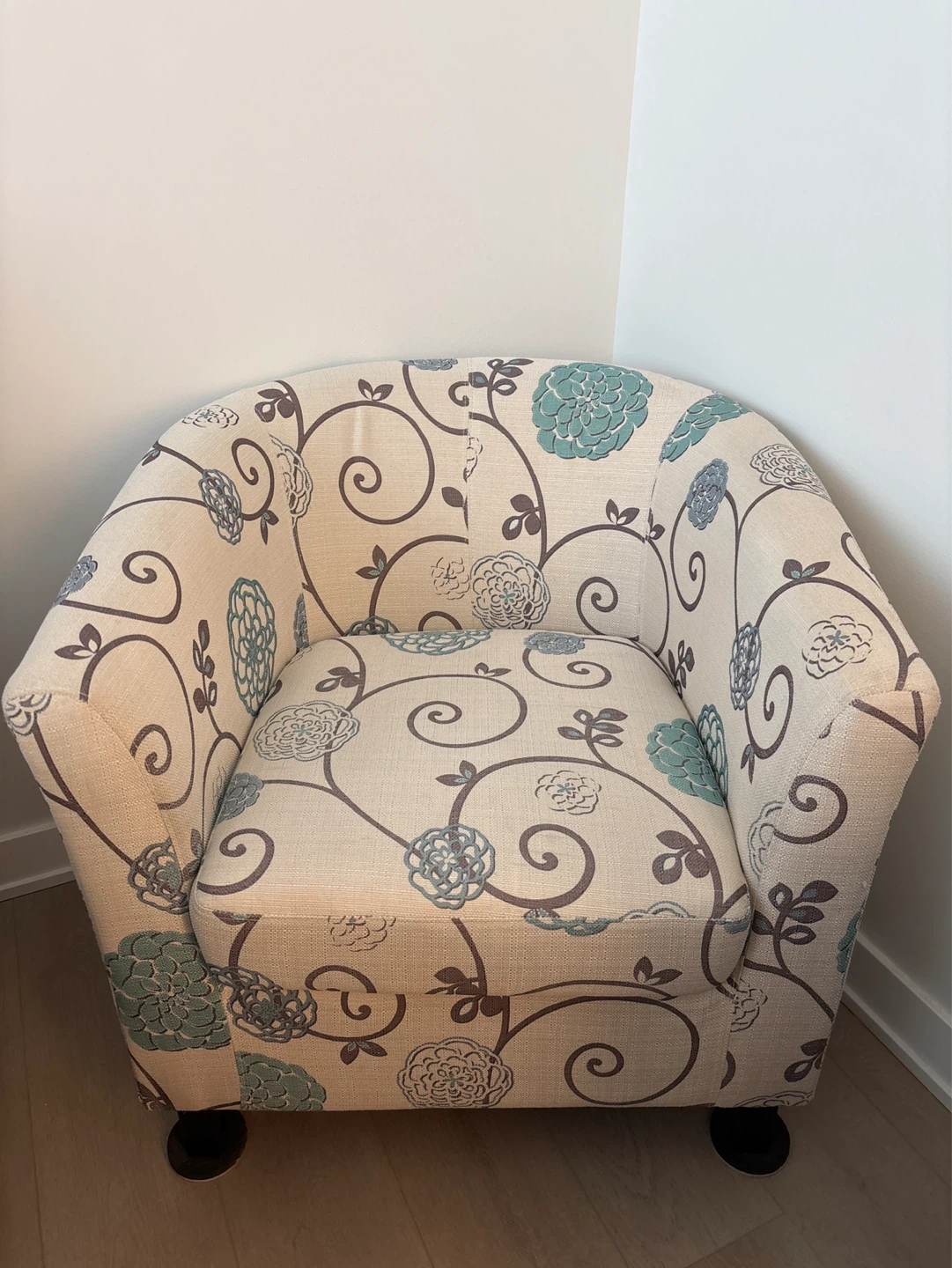 Tacie 29" Wide Barrel Chair
