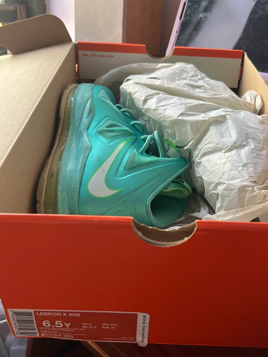 Nike LeBron X GS "Mint" Basketball Shoes Size 6.5Y