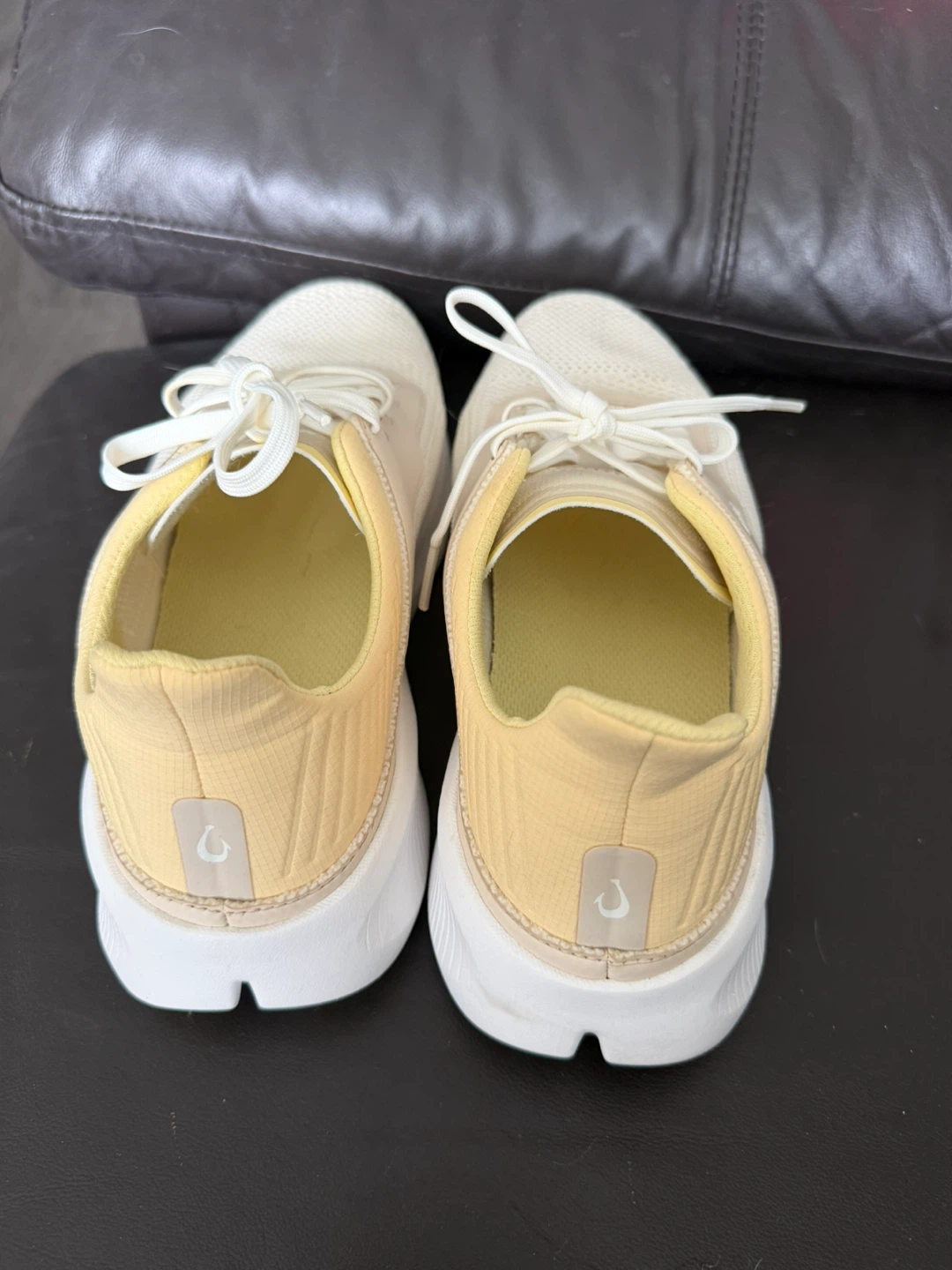 OluKai Women's Sneakers - photo 4