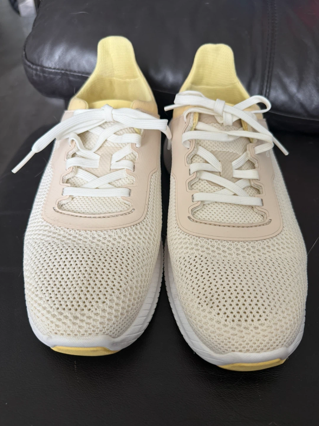 OluKai Women's Sneakers - photo 2