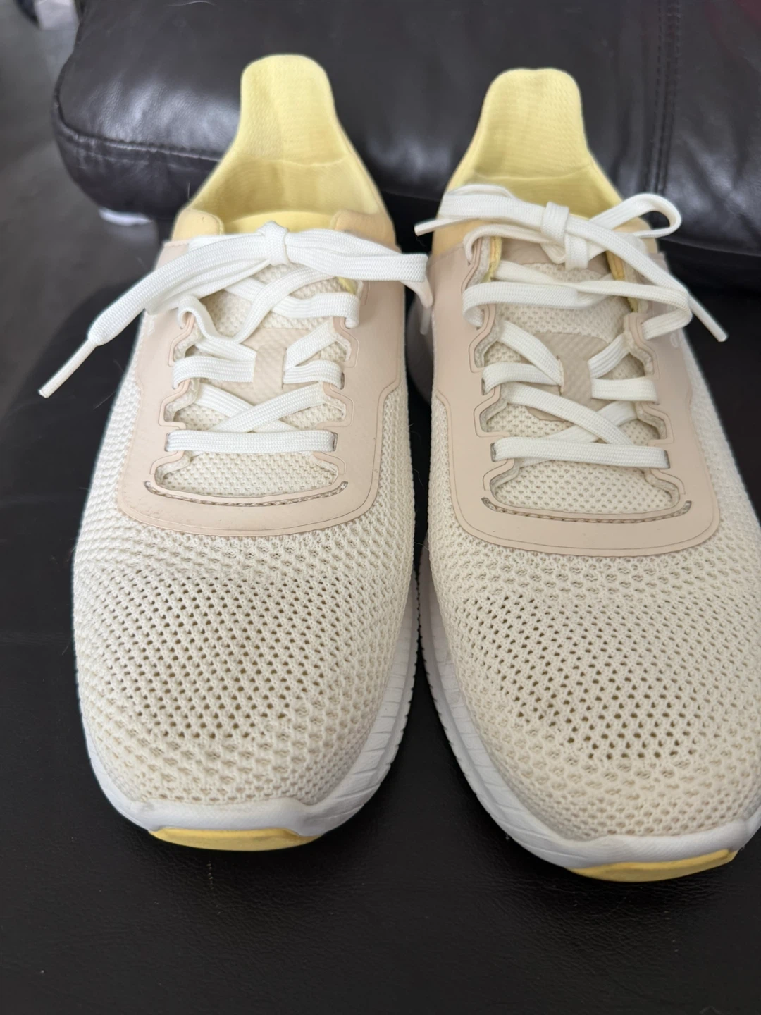 OluKai Women's Sneakers