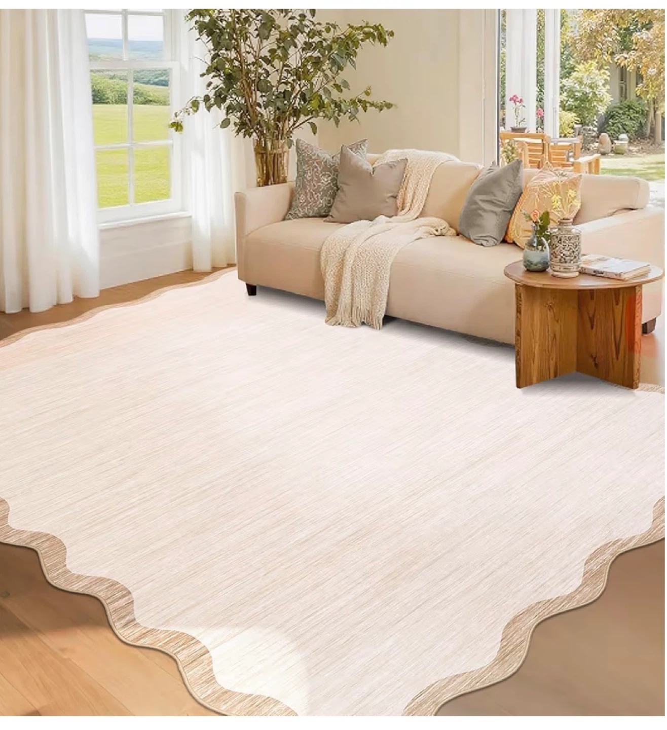 Scalloped Edge Area Rug - Cream