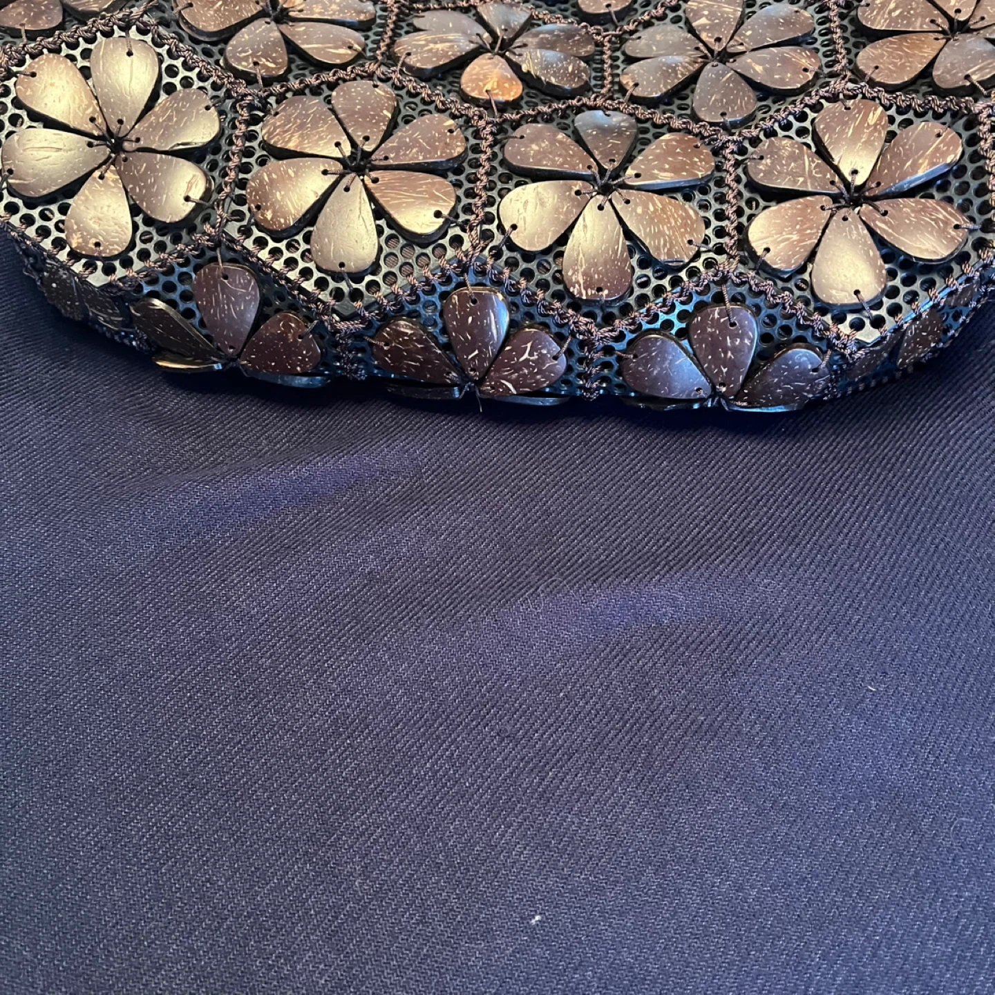 Coconut Shell Flower Handbag - photo 4