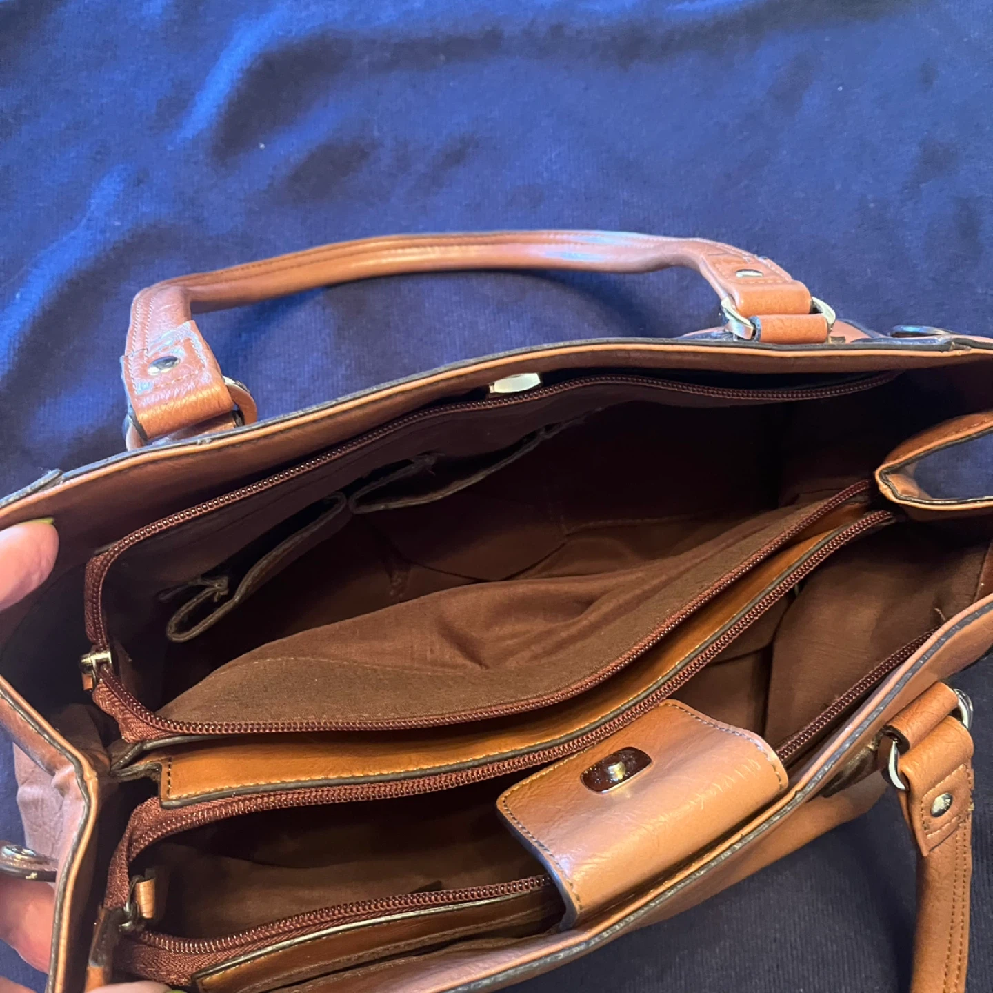 Liz Claiborne Leather Satchel Handbag - photo 5