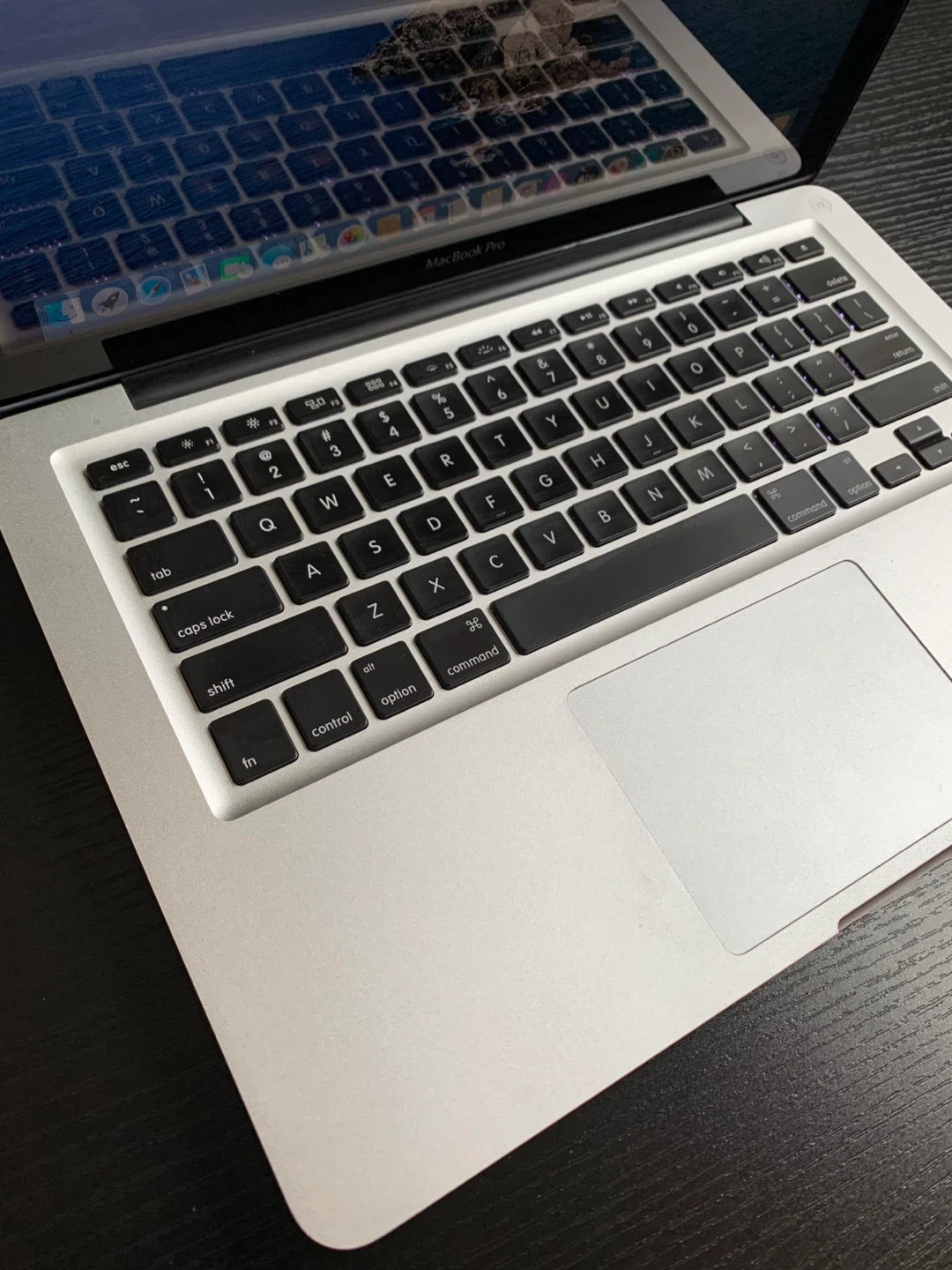 Apple MacBook Pro Laptop - photo 2
