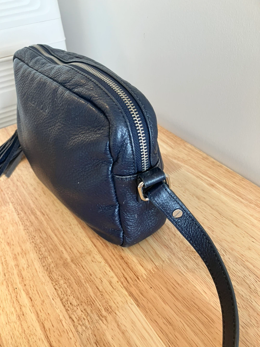 ATELIER NOIR Navy Leather Crossbody Bag - photo 4