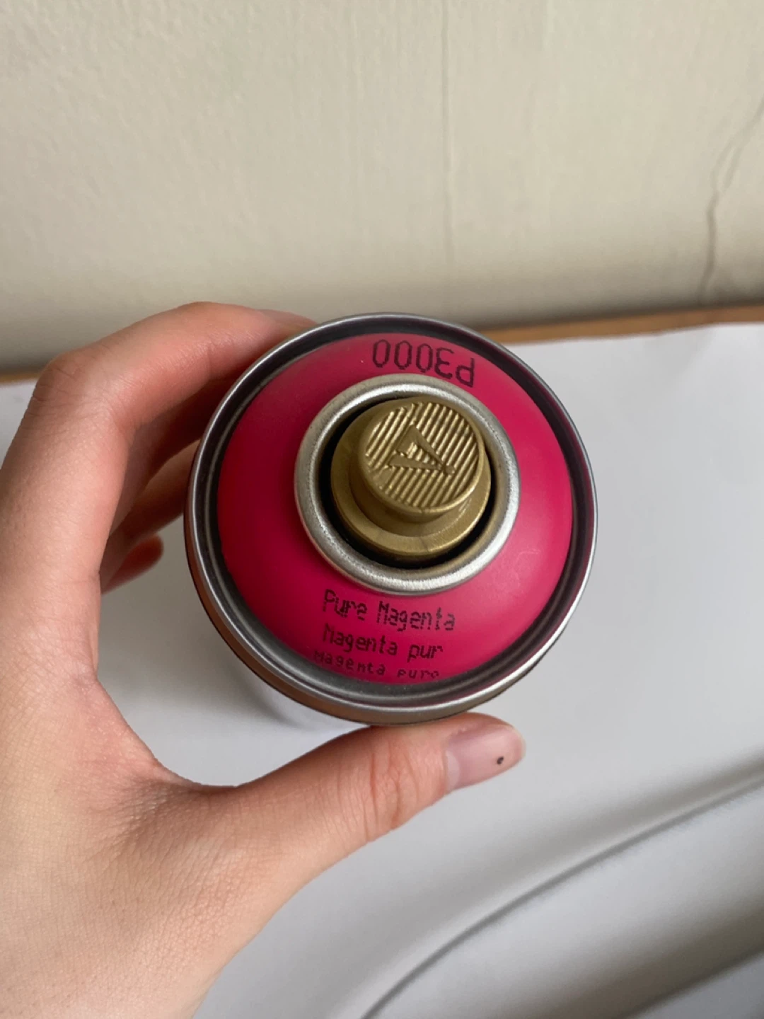 Montana GOLD Pure Magenta Professional Spray Paint 312g - photo 3
