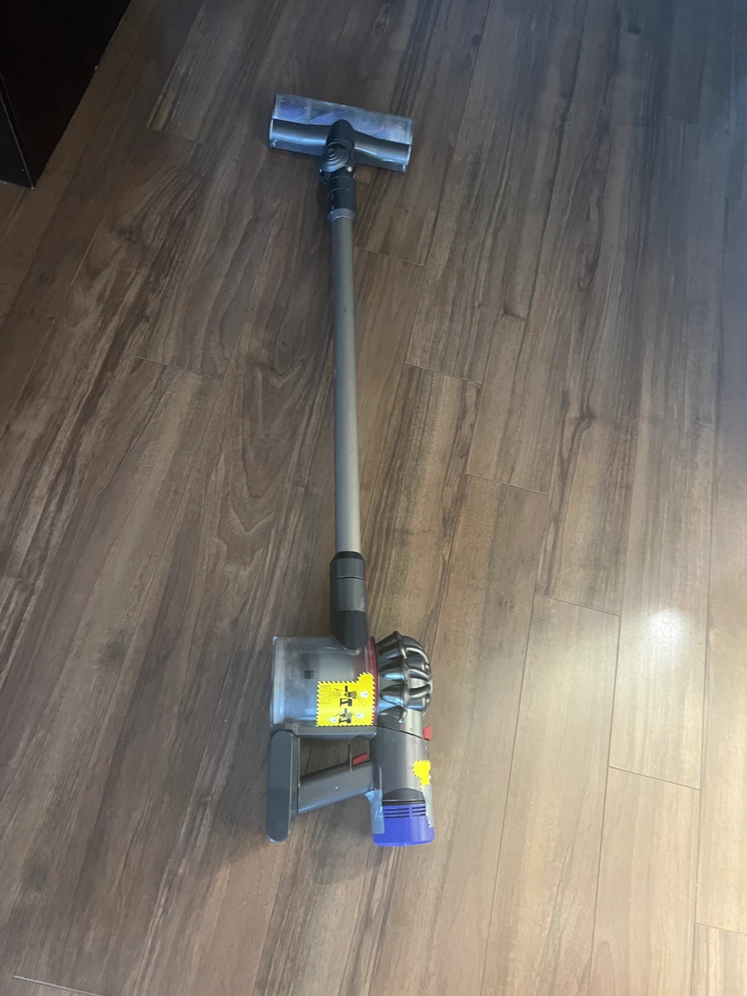 Dyson V8 Animal Cordless Vacuum - photo 2