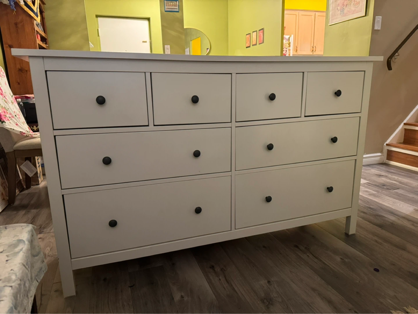 White 8-Drawer Dresser - photo 2