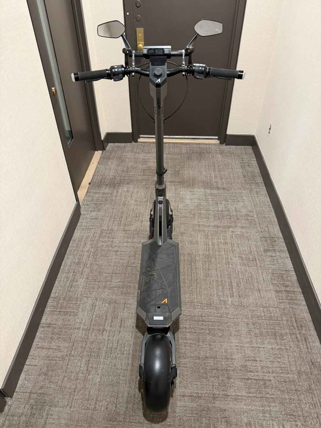 Apollo Electric Scooter Pro Model 5302 2024 - photo 5