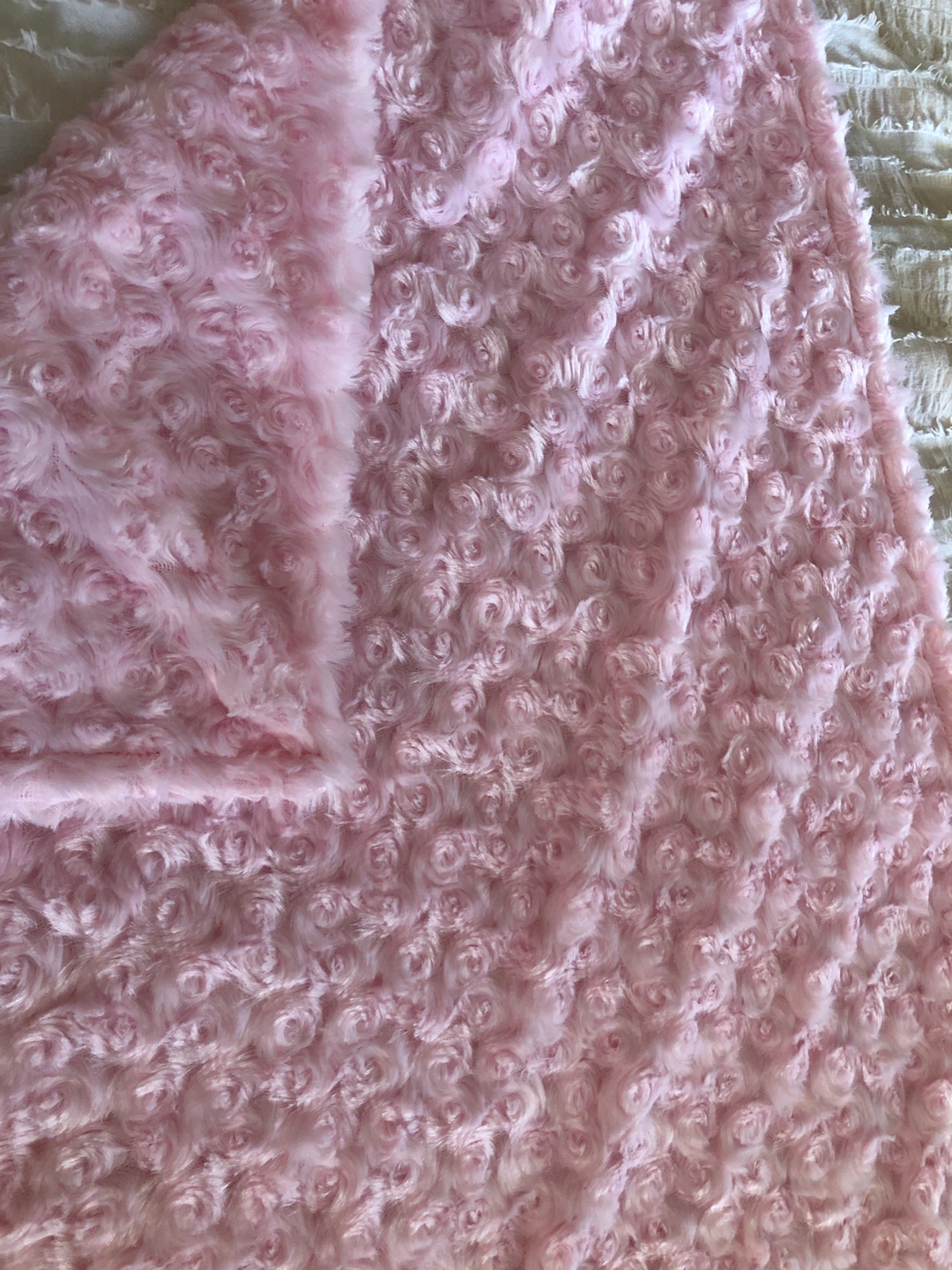 Pink Rosette channelle Standard pillow case