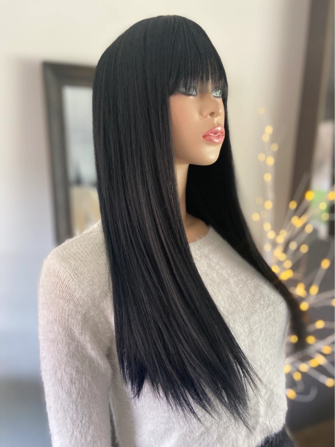 NWOT 24” Long Sleek Straight Solid Black Synthetic Wig w/ Bangs - photo 4