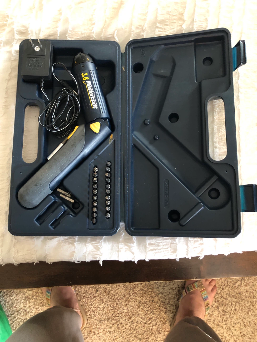 Mastercraft 3.6V Cordless Screwdriver Set