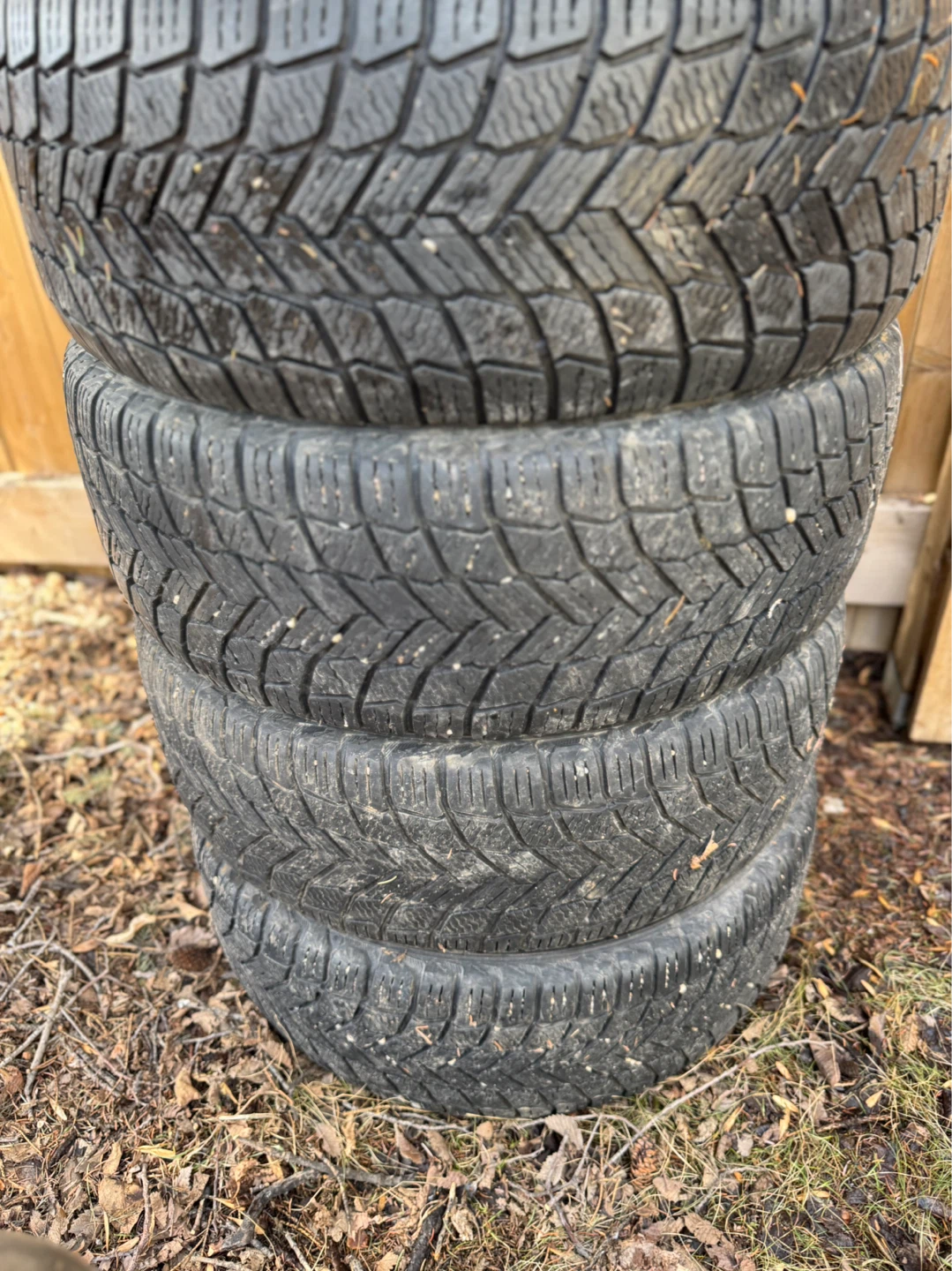 Michelin X-Ice Tires - 205/50 R 17 - photo 4