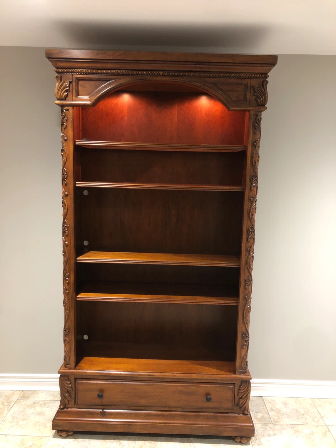 Solid mahogany book shelf excellent condition!!