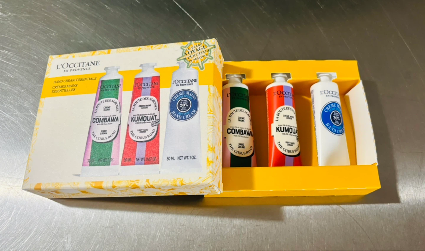 L'Occitane Hand Cream Essentials Set of 3, 30ml each. 🥰 - photo 2