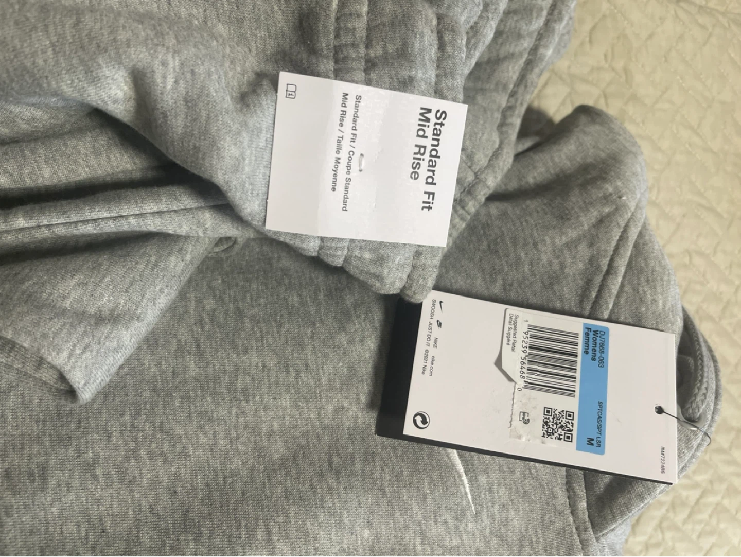 Nike Grey Sweatpants and Hoodie Set - Size M - photo 4