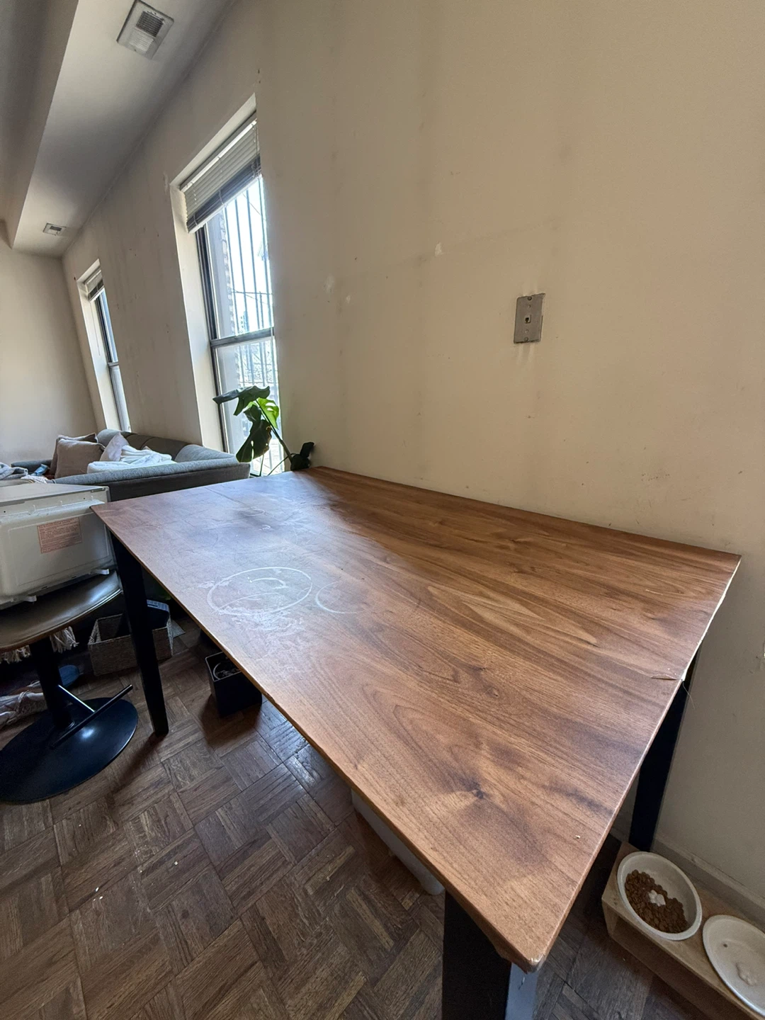 Dining Table with Black Legs - photo 2