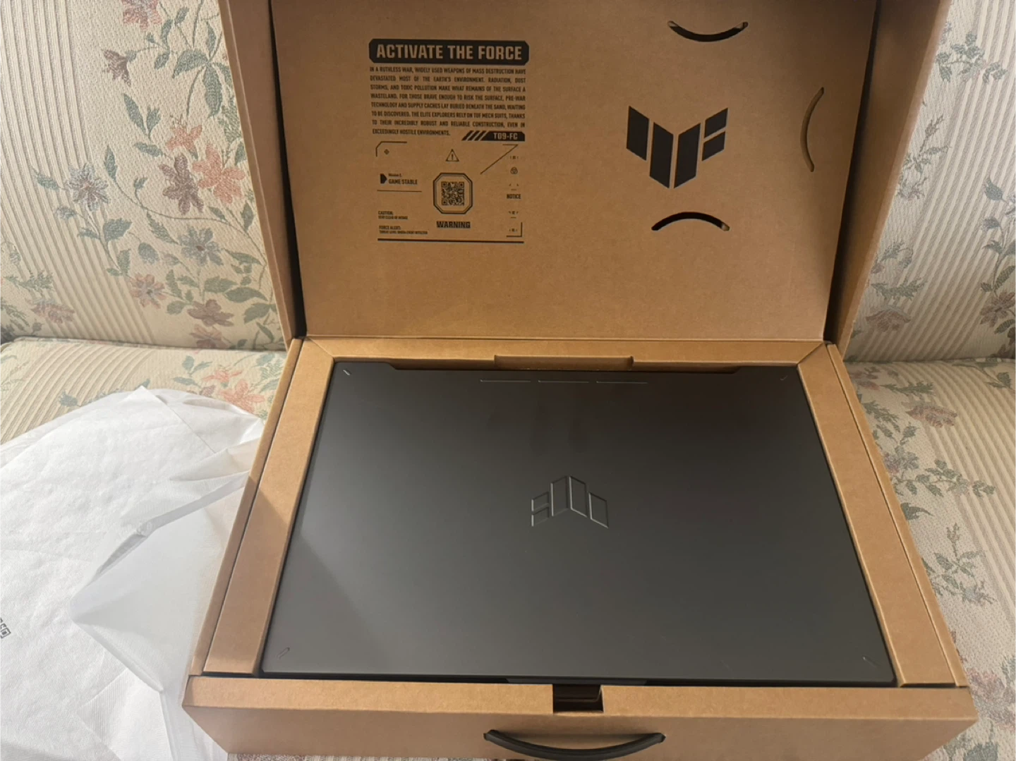 Brand New Asus i7 TUF gaming F17 laptop 16GB 512GB - photo 4