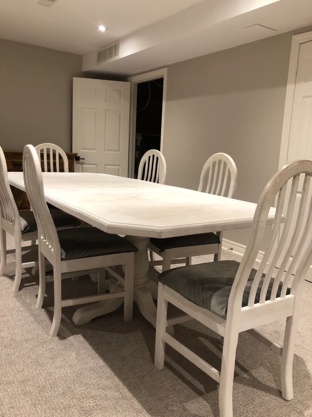 White solid oak 2 Pedestal Dining Table