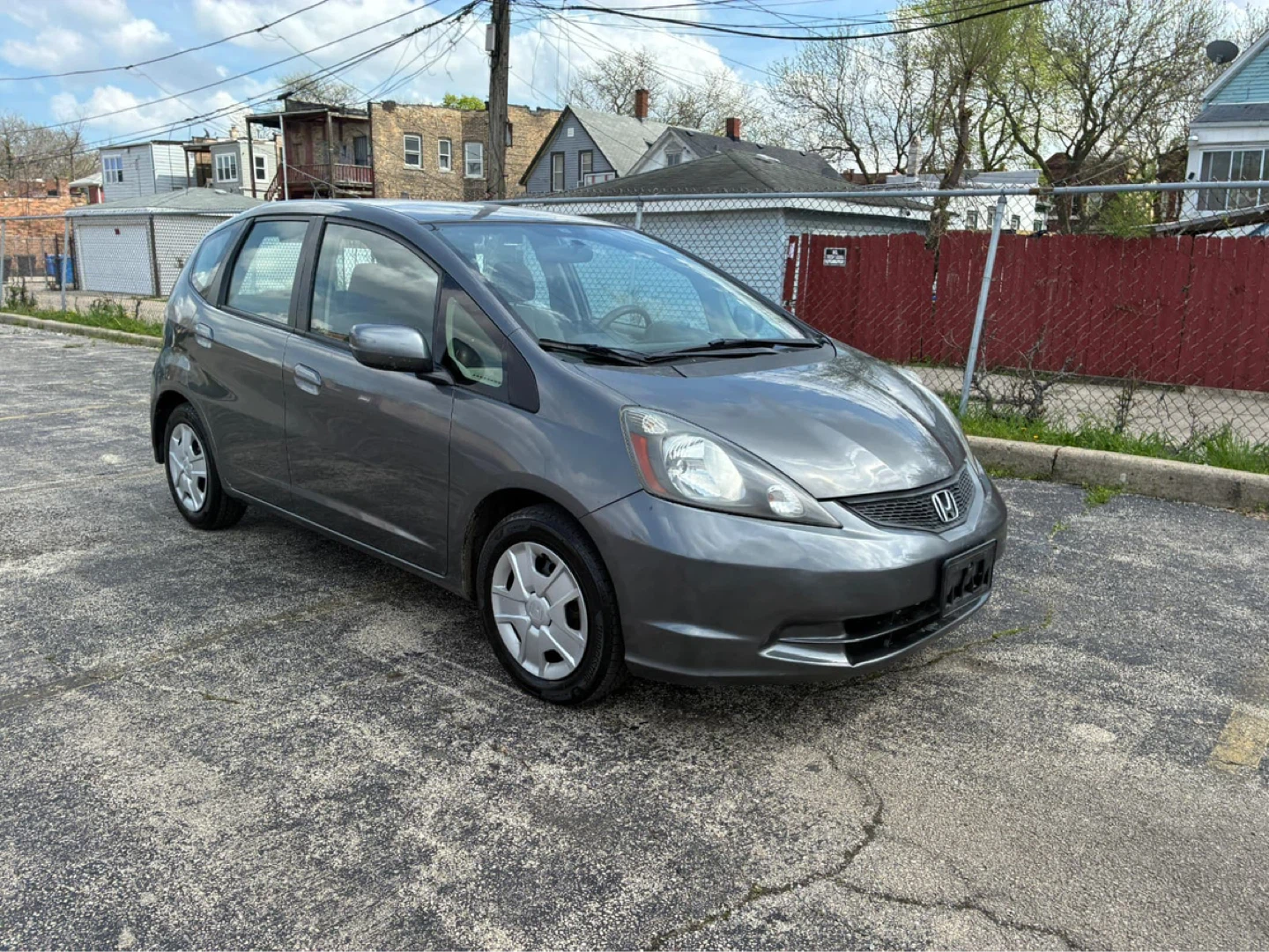 2012  Honda Fit con 195 mi millas
