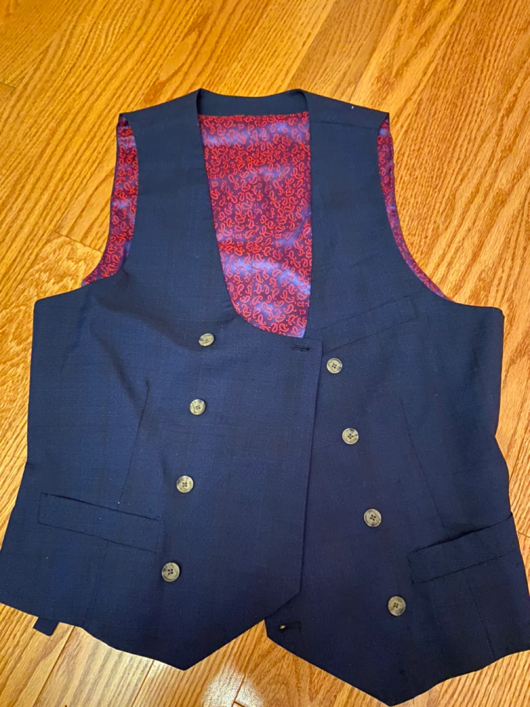 $10 for 2 Men's Double-Breasted Vest - photo 2