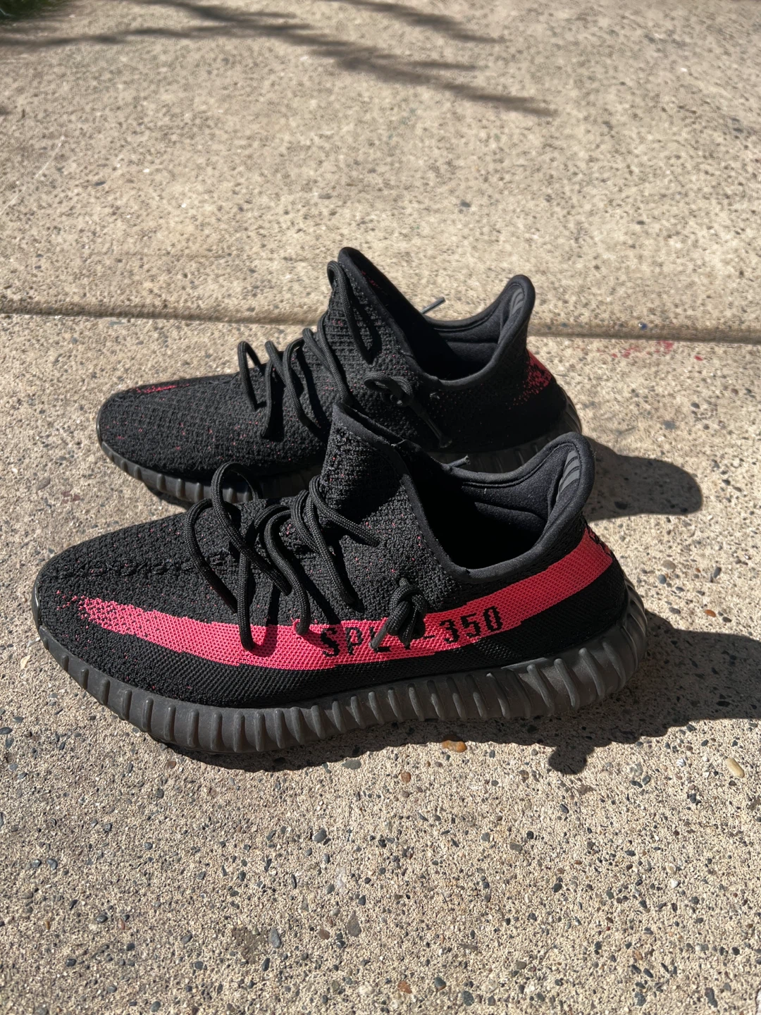 Adidas Yeezy Boost 350 V2 "Core Black" "Red Stripe"