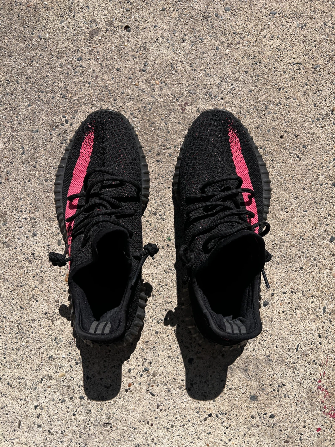 Adidas Yeezy Boost 350 V2 "Core Black" "Red Stripe" - photo 2