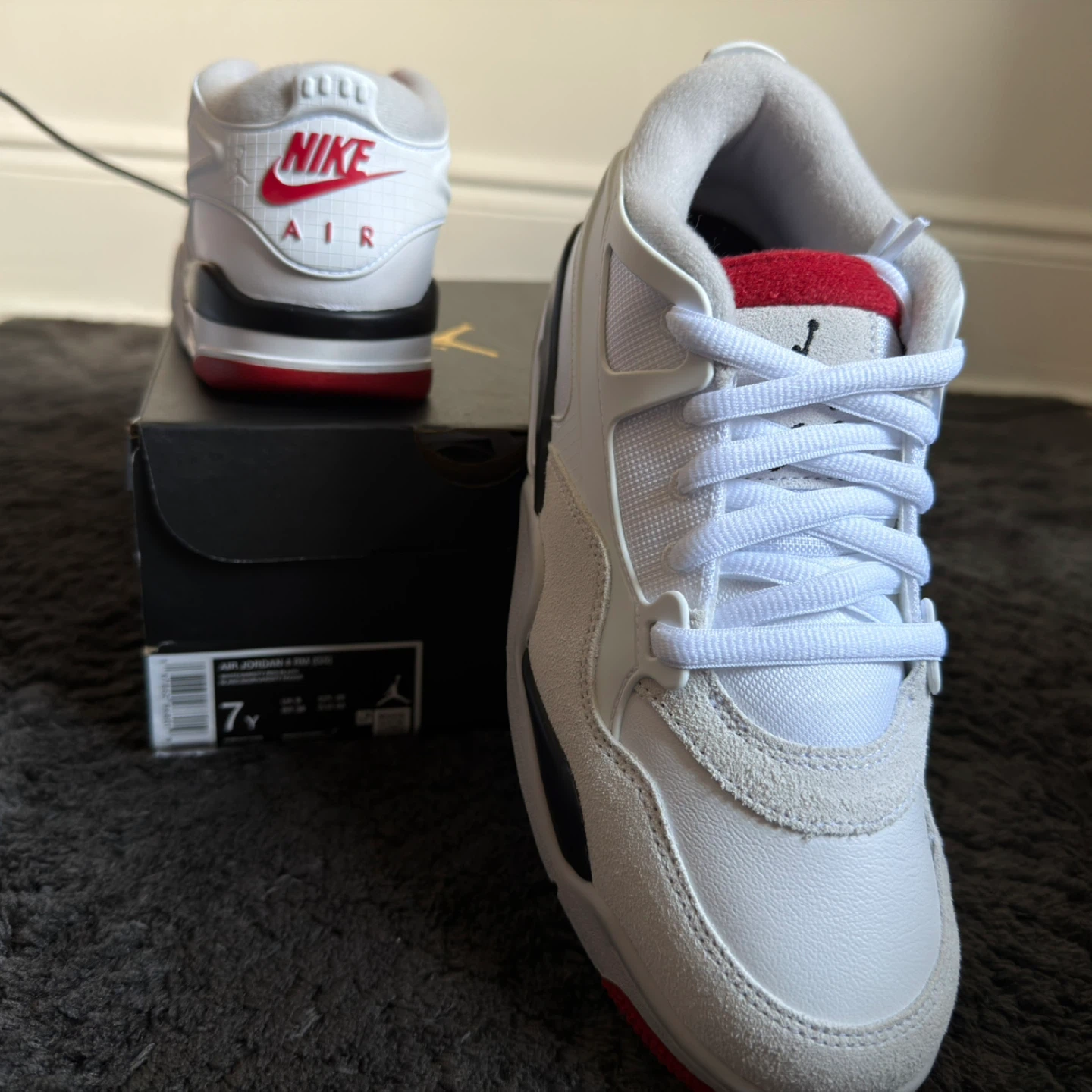 Nike Air Jordan- White/Red/Black - photo 2