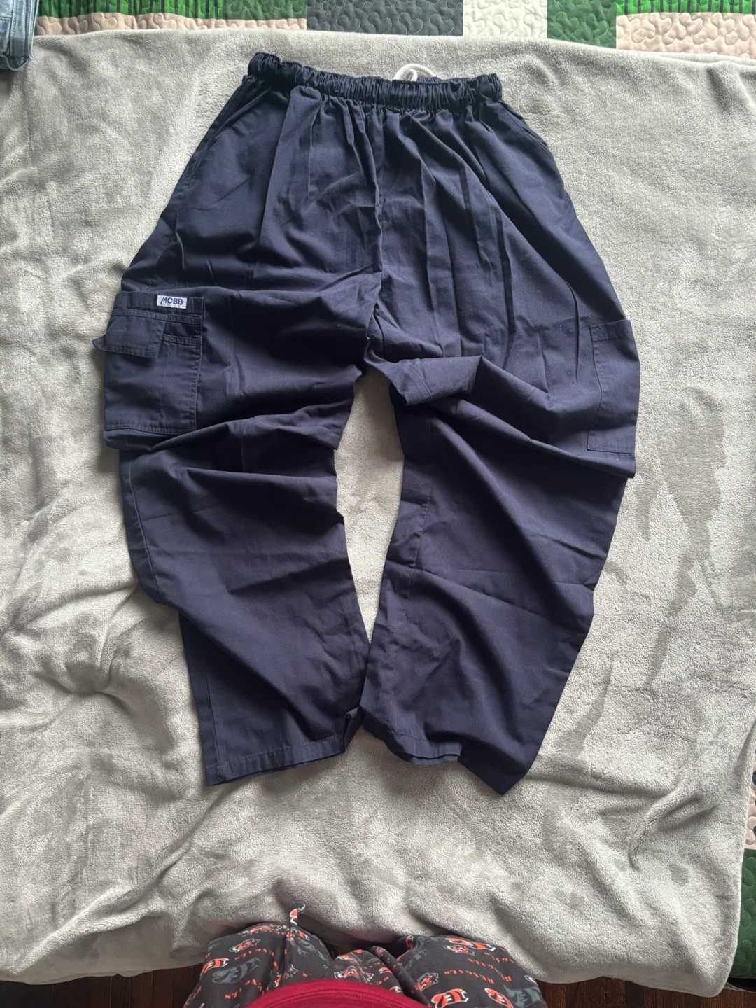 MOBB Navy Scrub Top and Pants Set - photo 4