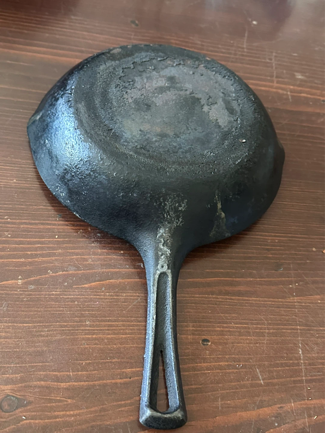 Antique Wagner 9” Cast Iron Chief Skillet with Thumbprint - photo 4