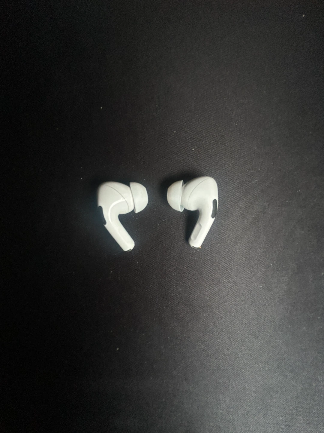 Apple AirPods Pro (2nd generation) - photo 5