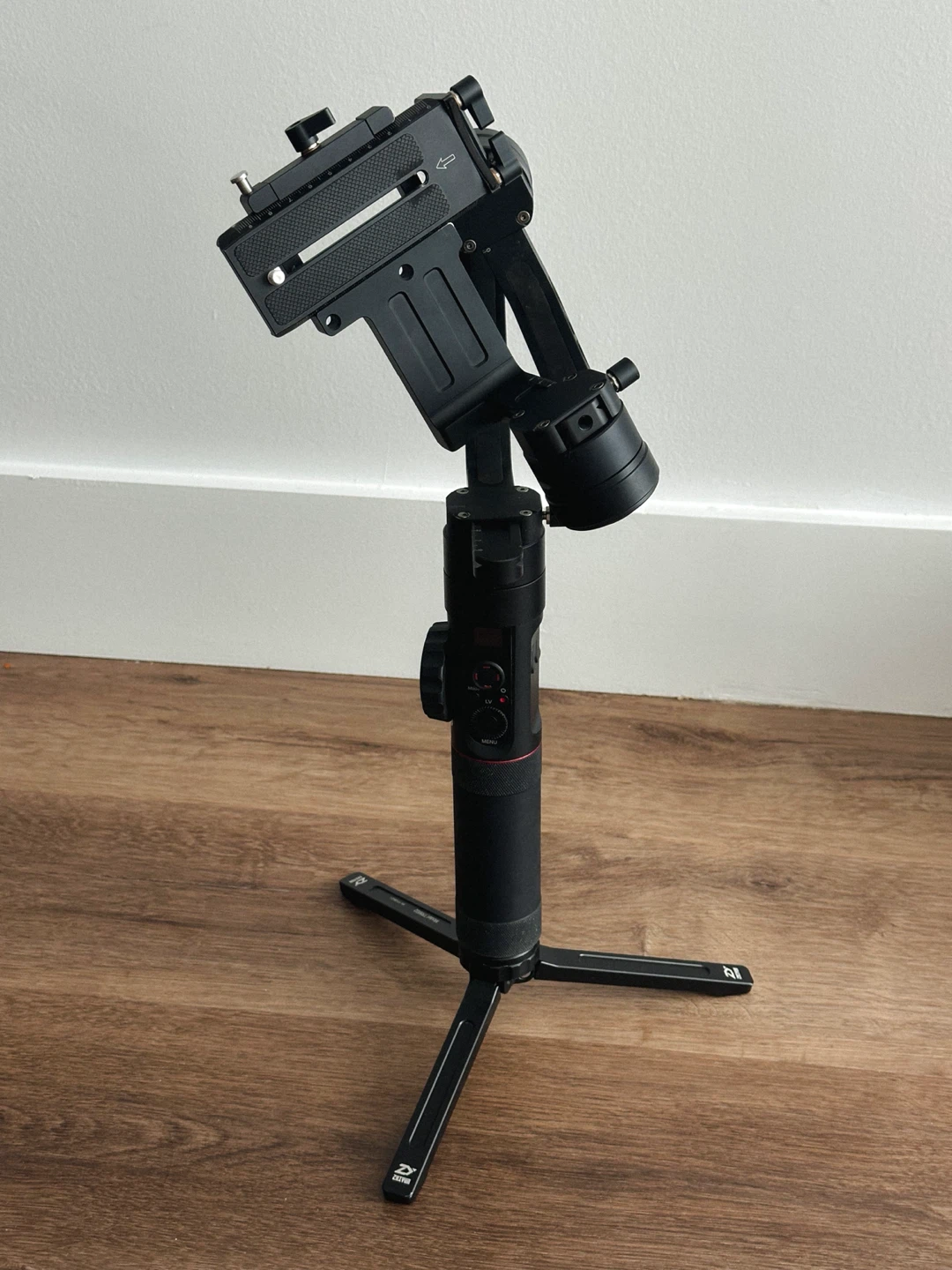 Zhiyun Crane 2 Gimbal Stabilizer - photo 2