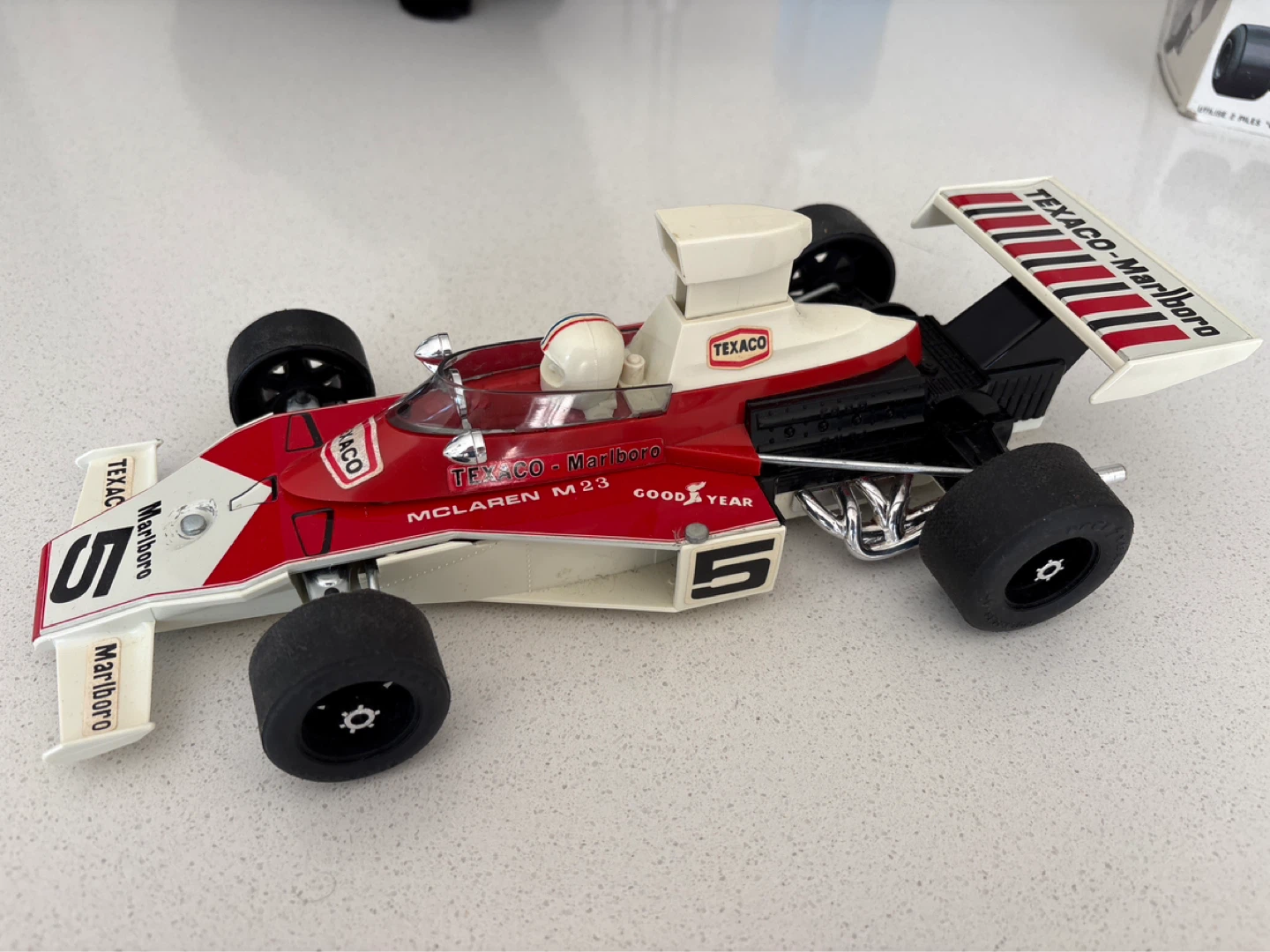Formula 1 Racing Car - McLaren M23 (Texaco-Marlboro) - photo 5